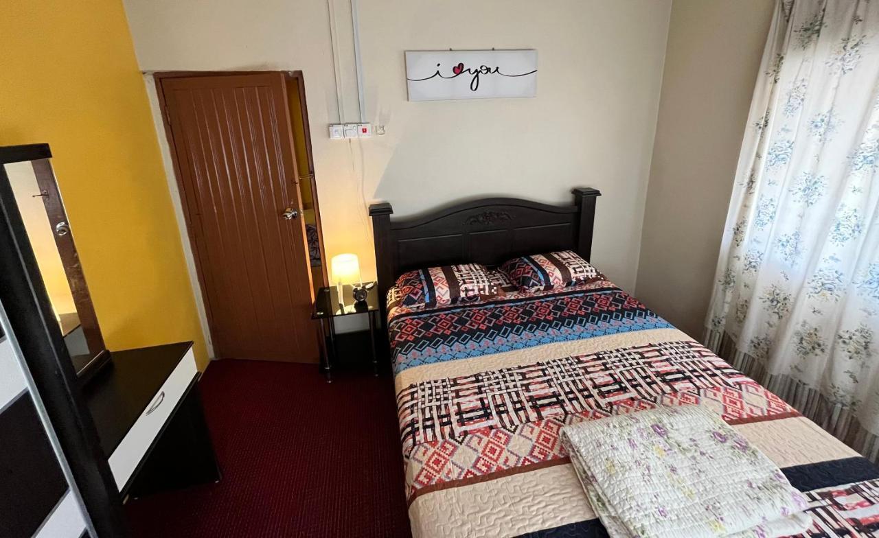 Addin Homestay Tanah Merah Tanah Merah  Exterior photo